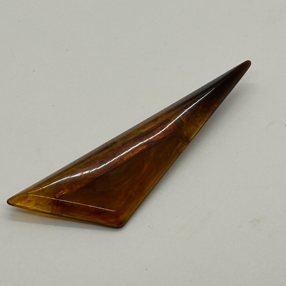 Vintage Lucite Brooch UV Reactive Amber Marbled Triangular Mid Century Modern - Picture 13 of 13